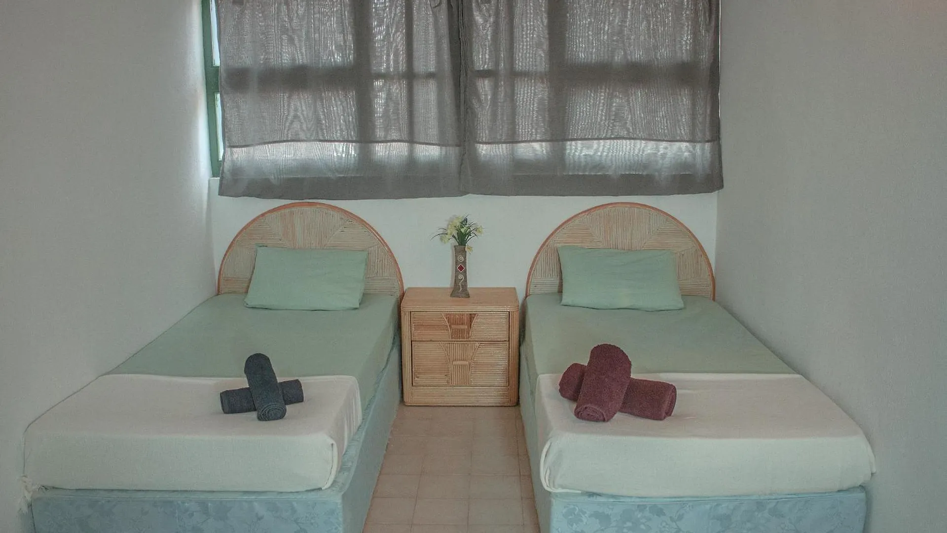 Vila Paradise Sea & Swimming Pool View Beirona 0*,  Cape Verde
