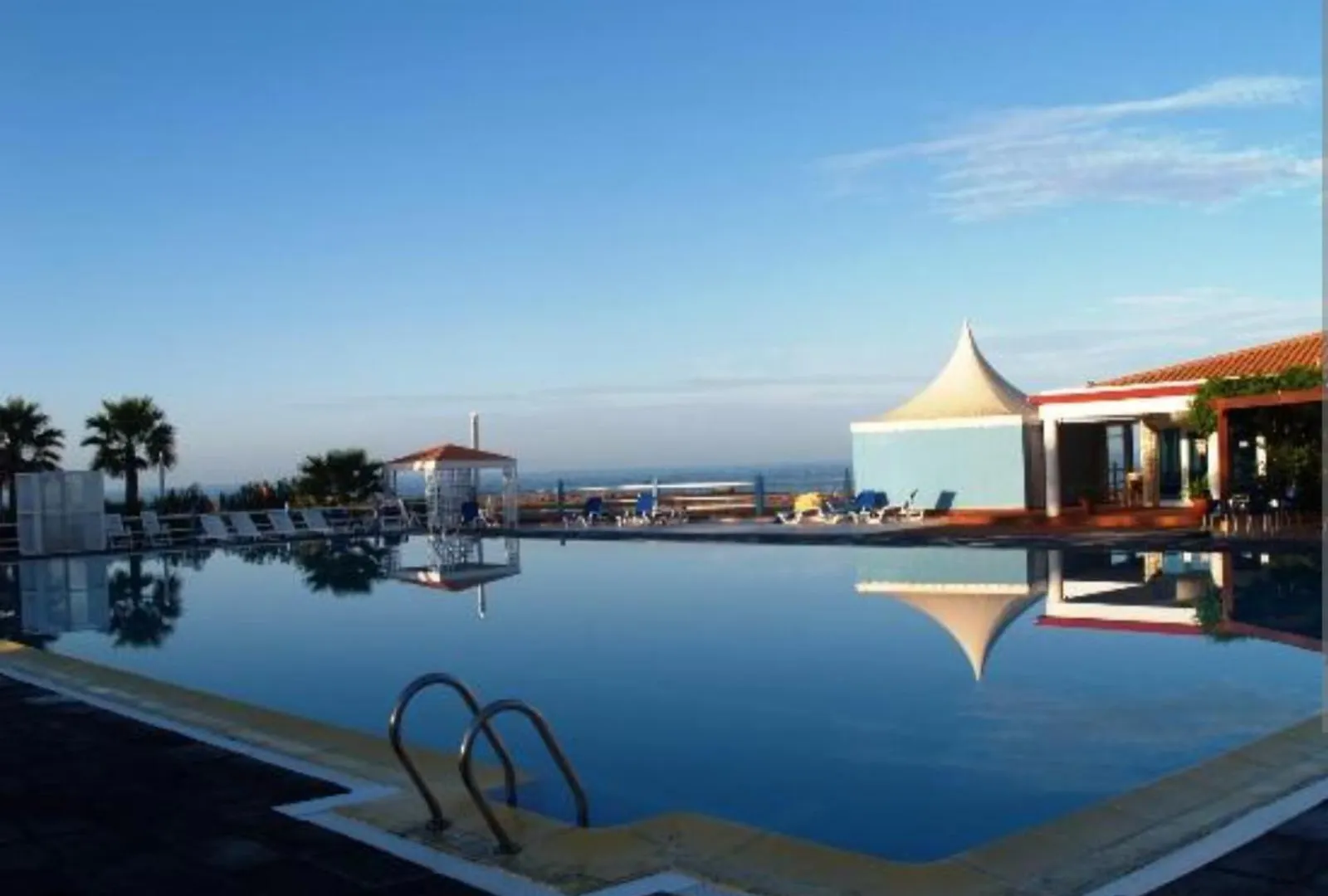 Holiday home Vila Paradise Sea & Swimming Pool View Beirona